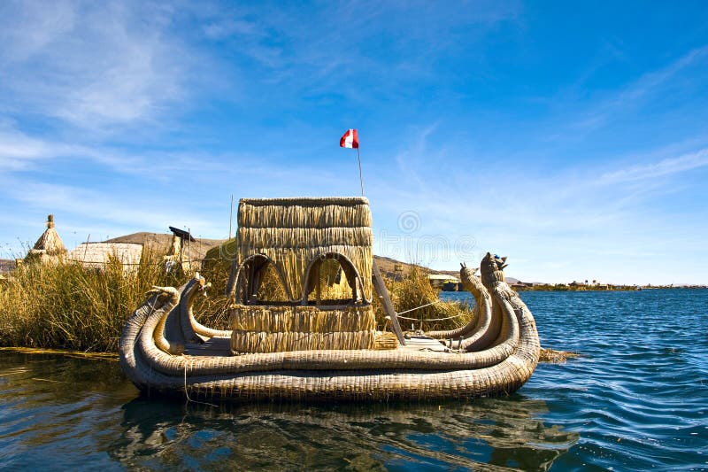 Uros Floating Islands, Perù-Bolivia fotografia stock Uros Floating Islands, Perù-Bolivia fotografia stock