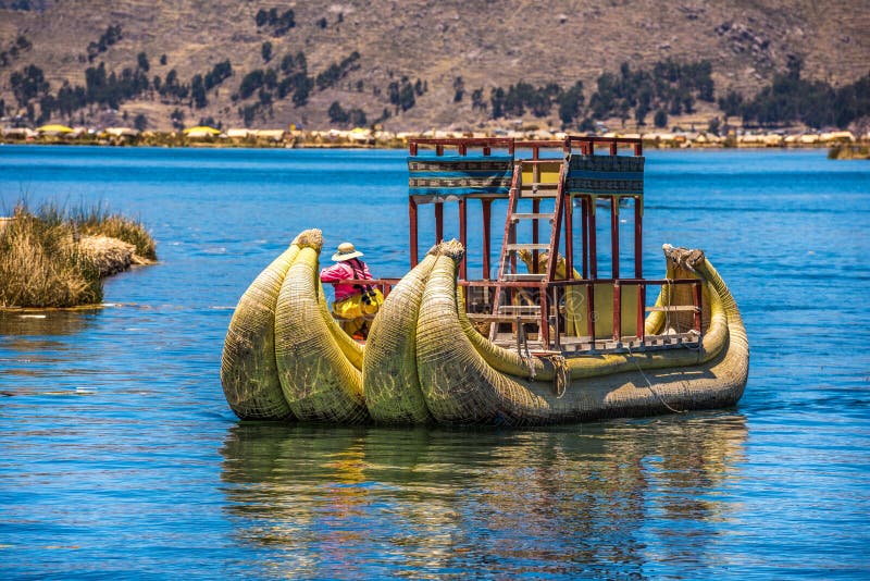 Uros spławowe wyspy jeziorny Titicaca, Peru, Ameryka Południowa