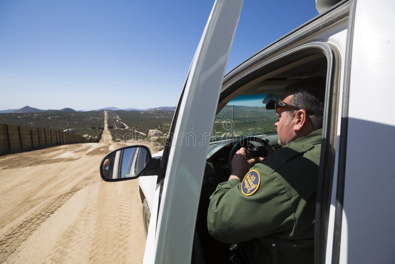 Border patrol agent hi-res stock photography and images - Alamy