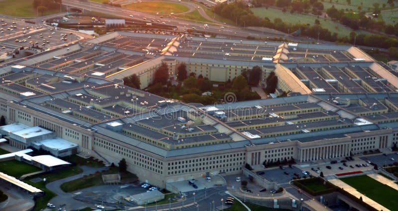 USA Pentagon przy zmierzchem zdjęcia stock USA Pentagon przy zmierzchem zdjęcia stock
