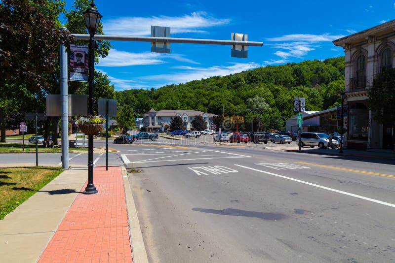 USArutt 6 i Troy PA redaktionell foto. Bild av borodin 75816310