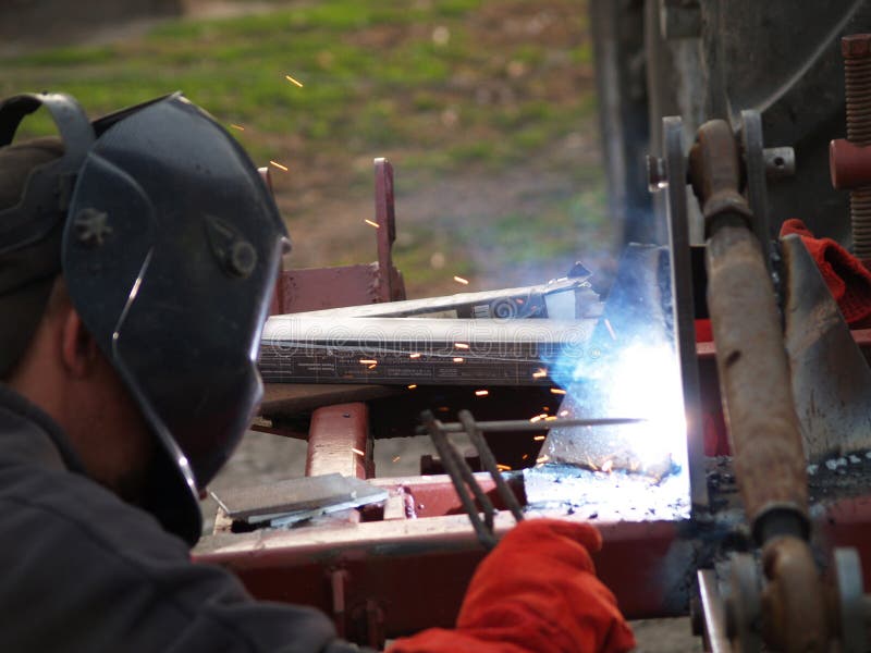 Electro arc welding stock image. Image of electric, repair 99171367