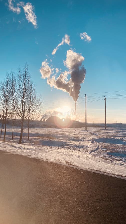 Usine de chine région du nord intérieur de la mongolie le smog images libres de droits
