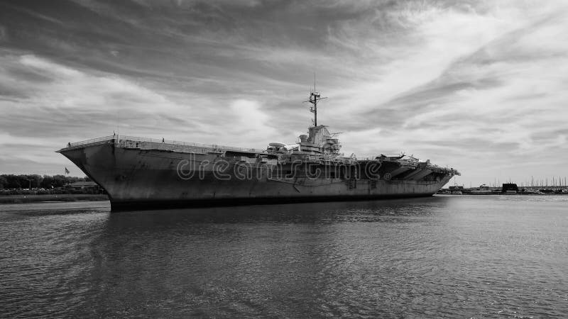 USS Yorktown Dziejowy lotniskowiec