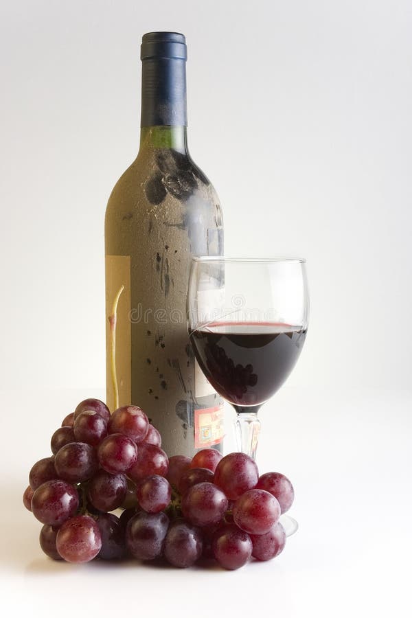 Uvas y vino fotos de archivo libres de regalías Uvas y vino fotos de archivo libres de regalías