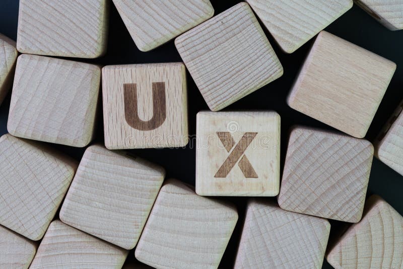 UX, concepto de diseño de la experiencia del usuario, cubica la cosechadora de madera wo del bloque fotografía de archivo UX, concepto de diseño de la experiencia del usuario, cubica la cosechadora de madera wo del bloque fotografía de archivo