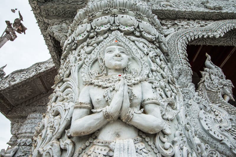 Vacker formgjutning i mingmuang tempel royaltyfria bilder