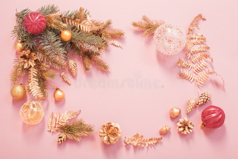 Vacker julbakgrund i guld och rosa färger arkivbild