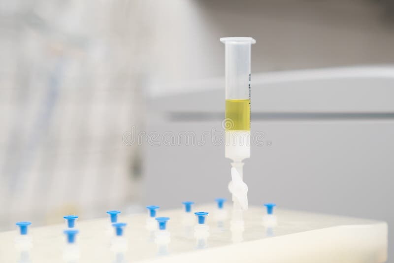 Vacuum Solid Phase Extraction SPE Manifold with Catridge for Sample