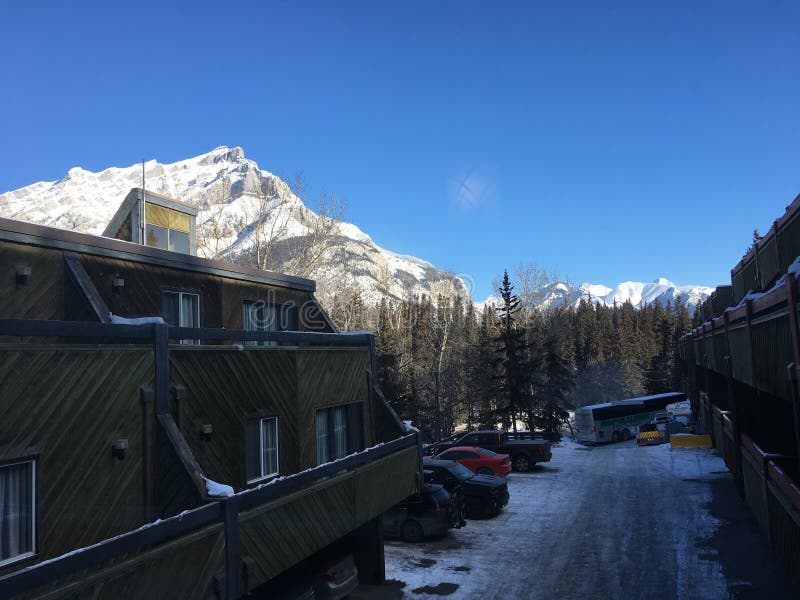 Vagando intorno a Banff, Alberta, Calgary nell'inverno fotografia stock libera da diritti Vagando intorno a Banff, Alberta, Calgary nell'inverno fotografia stock libera da diritti