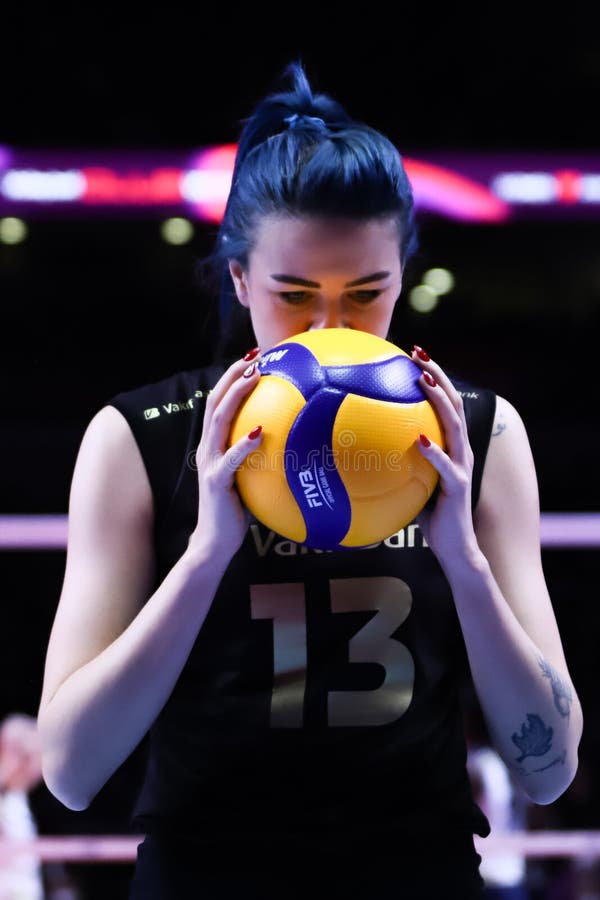 Campeonato Mundial De Vôlei Imoco Volley Conegliano Vs Vakifbank Fivb Fivb  Vôlei Feminina Campeonato Mundial Final Foto Editorial - Imagem de final,  salva: 288950581