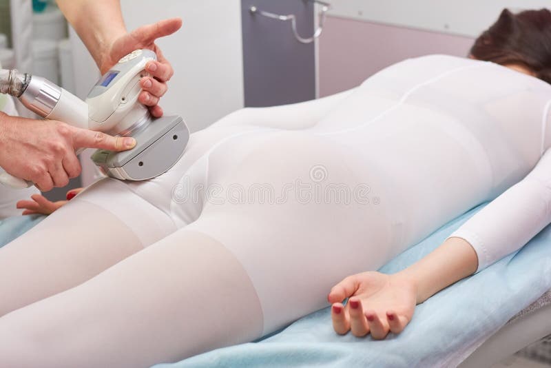 Vakuumrullmassage arkivfoto Vakuumrullmassage arkivfoto