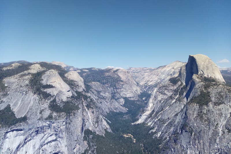 Vale de Yosemite, parque nacional de Yosemite, Califórnia, EUA foto de stock Vale de Yosemite, parque nacional de Yosemite, Califórnia, EUA foto de stock