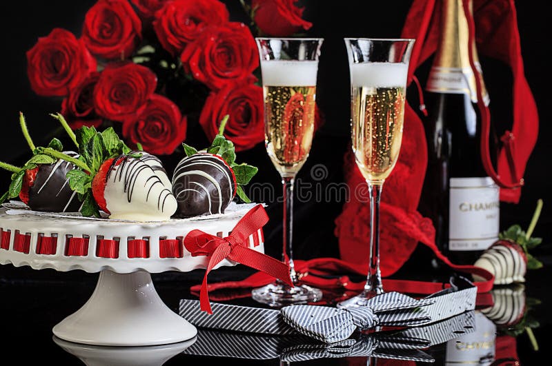 Valentine Champagne Flutes Roses Lingerie