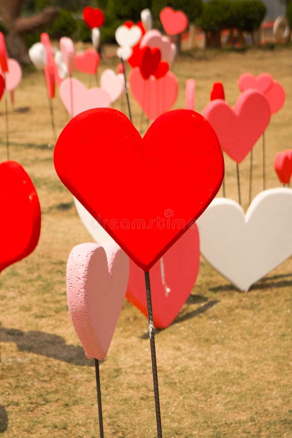 Valentine s Day Wallpapers. Love Romantic Theme : Many Red shape