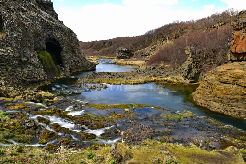 Valle de Gjain con sus cascadas en Islandia imágenes de archivo libres de regalías Valle de Gjain con sus cascadas en Islandia imágenes de archivo libres de regalías