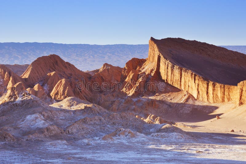 Valle de la Luna, Atacama Desert, Chile at sunset. Valle de la Luna in the Atacama Desert, northern Chile, at sunset stock photography Valle de la Luna, Atacama Desert, Chile at sunset. Valle de la Luna in the Atacama Desert, northern Chile, at sunset stock photography
