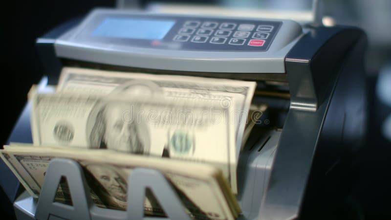 Valuta moderna che conta macchina che conta le banconote in dollari Calcolo del biglietto