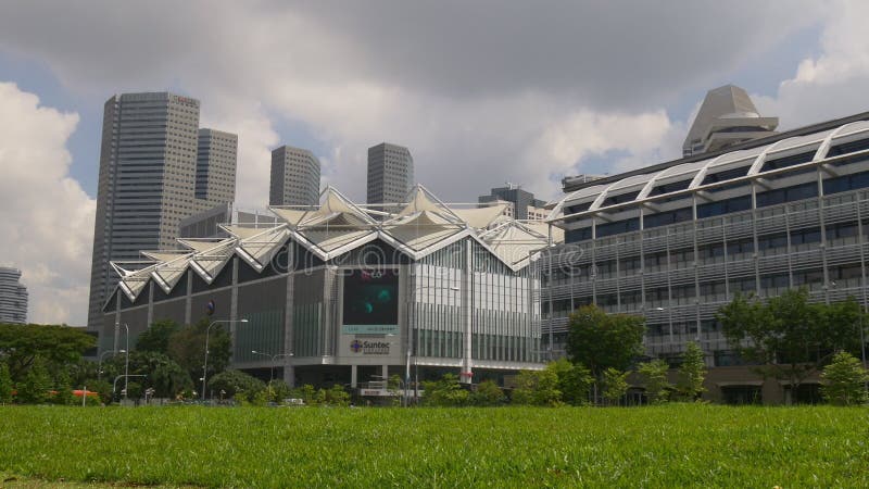 Van de de wandelgalerijoorlog van de Suntecstad herdenkings het parkpanorama 4k Singapore