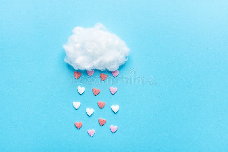 Van de katoenen van de Regensugar candy sprinkle hearts red Balwolk het Roze Wit op Blauwe Hemelachtergrond Applique Art Composit royalty-vrije stock afbeeldingen Van de katoenen van de Regensugar candy sprinkle hearts red Balwolk het Roze Wit op Blauwe Hemelachtergrond Applique Art Composit royalty-vrije stock afbeeldingen