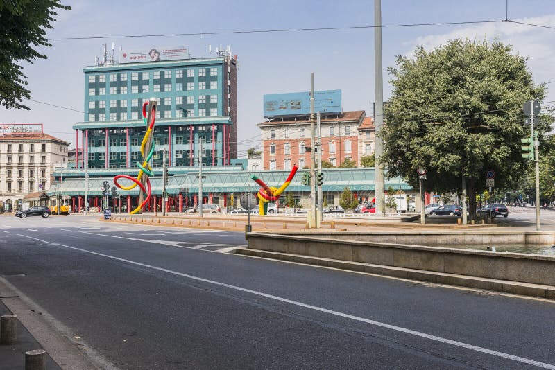 Van het de stadscentrum van Milaan de straatmening royalty-vrije stock afbeelding Van het de stadscentrum van Milaan de straatmening royalty-vrije stock afbeelding