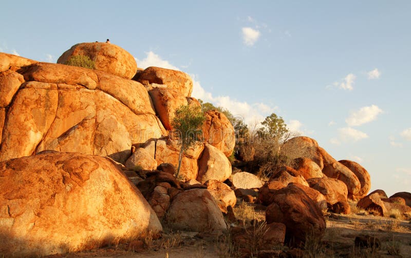 Van het duivelsmarmer (Karlu Karlu) het Noordelijke Grondgebied, Australië royalty-vrije stock afbeelding Van het duivelsmarmer (Karlu Karlu) het Noordelijke Grondgebied, Australië royalty-vrije stock afbeelding