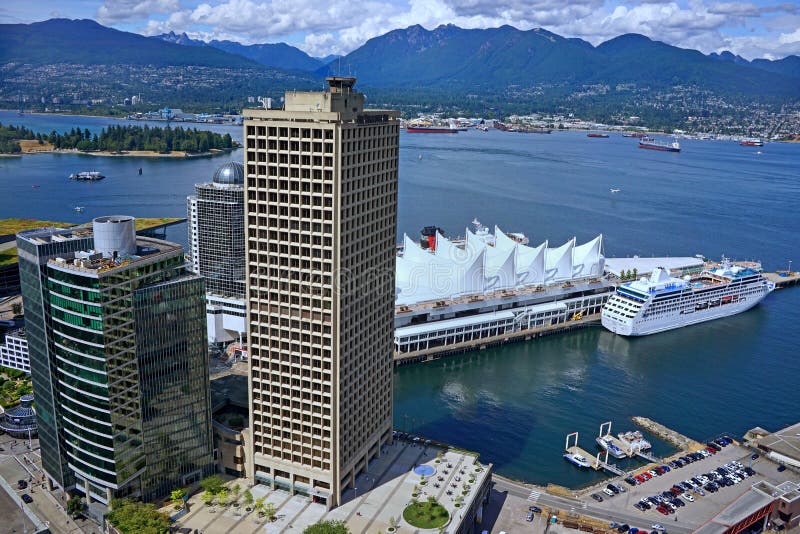 Vancouver schronienie i linia horyzontu zdjęcia stock Vancouver schronienie i linia horyzontu zdjęcia stock