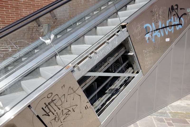 broken escalator