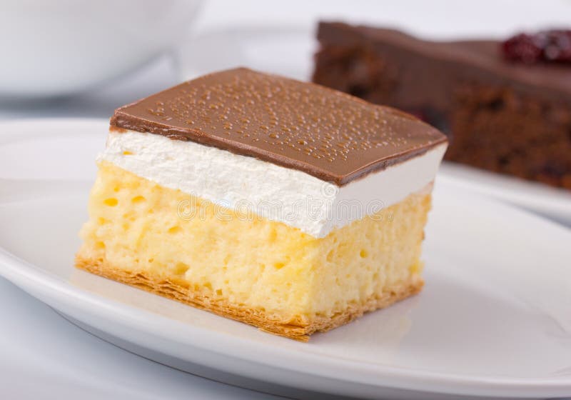 Vanille en vla het dessert van de roomcake stock afbeeldingen Vanille en vla het dessert van de roomcake stock afbeeldingen