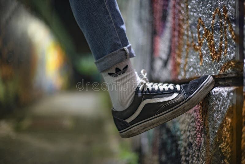 socks vans old skool