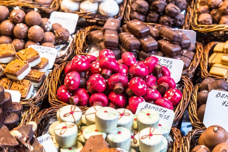 Variedad De Chocolates a La Venta En Chocolate House Por Natalie Bonn