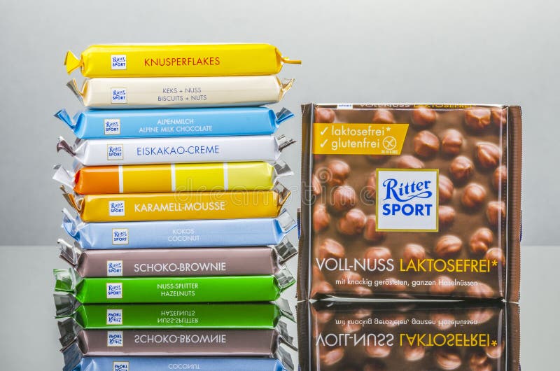 Шоколадные батончики Ritter Sport. Риттер спорт 1912. Ritter Sport 1912 года. Ritter Sport Foundation. Риттер спорт лимонный мусс