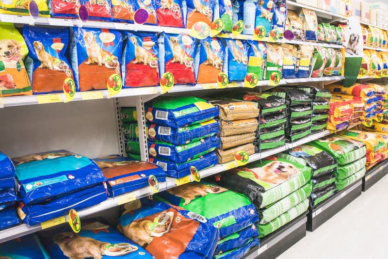 Dog food in hypermarket editorial image. Image of green - 34358090