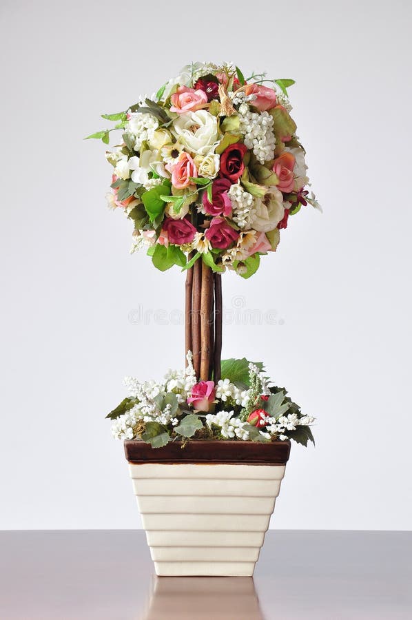 Vases artificial flowers. stock image. Image of bunch 62117441