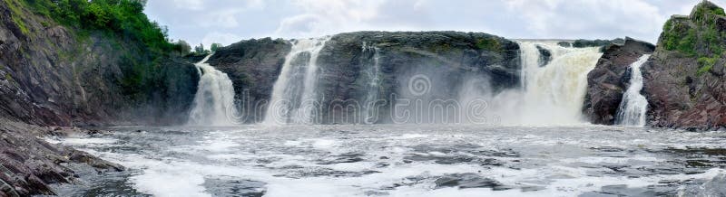 vattenfall royaltyfria foton