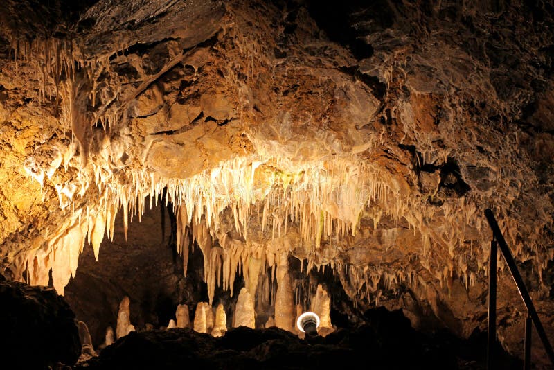 Važecká jeskyně, Slovensko