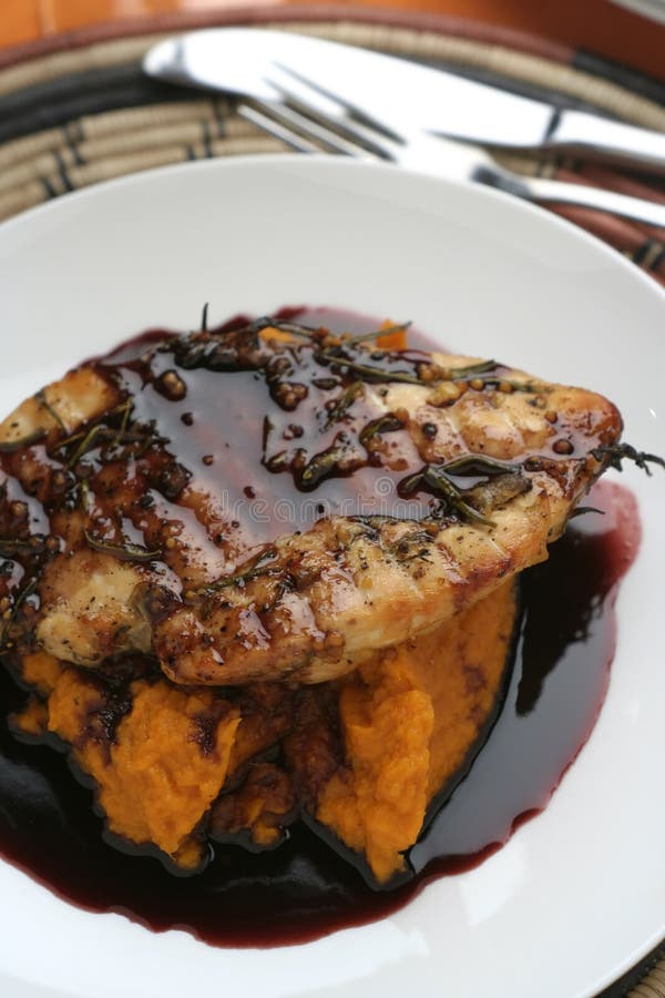 Veal and Red wine sauce stock image. Image of home, cuisine 1032981