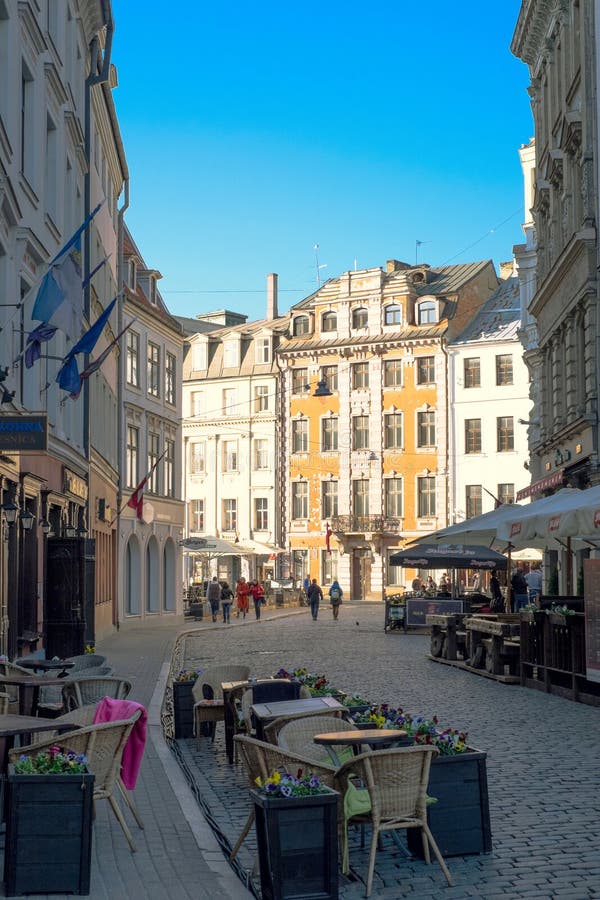 Vecchi steets della città di Riga, Lettonia fotografia stock libera da diritti Vecchi steets della città di Riga, Lettonia fotografia stock libera da diritti