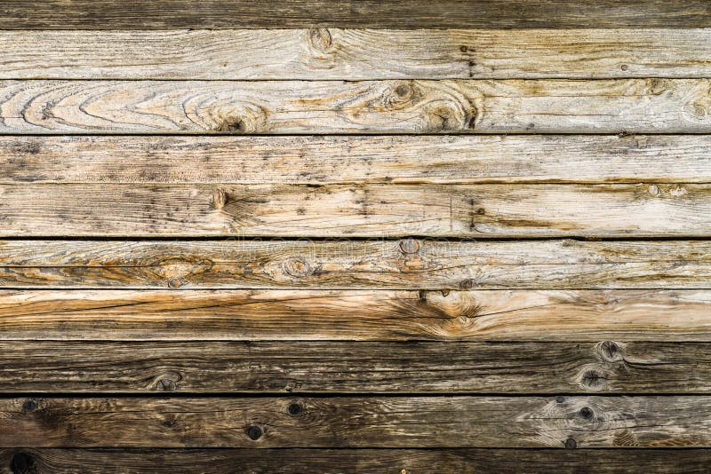 Vecchia parete marrone naturale di legno del granaio Modello strutturato di legno del fondo fotografia stock Vecchia parete marrone naturale di legno del granaio Modello strutturato di legno del fondo fotografia stock