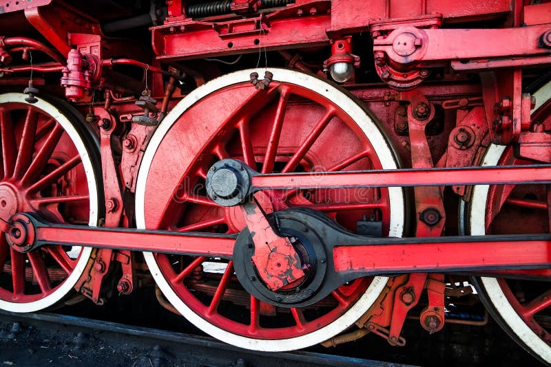 Vecchie ruote di un treno a vapore immagini stock Vecchie ruote di un treno a vapore immagini stock