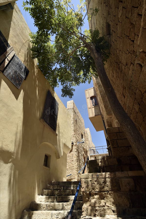 Vecchie via e case antiche nella citt? di Giaffa, vicino a Tel Aviv, Israele immagini stock libere da diritti