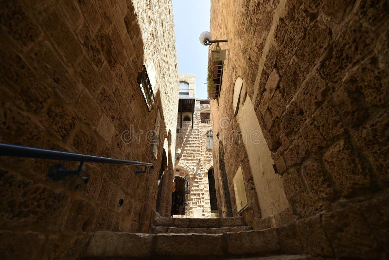Vecchie via e case antiche nella citt? di Giaffa, vicino a Tel Aviv, Israele immagini stock