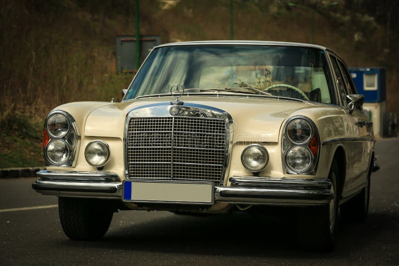 ARRESTO PORTA Per MERCEDES ATEGO Lato DX 9737201516 - Carrozzeria Truck