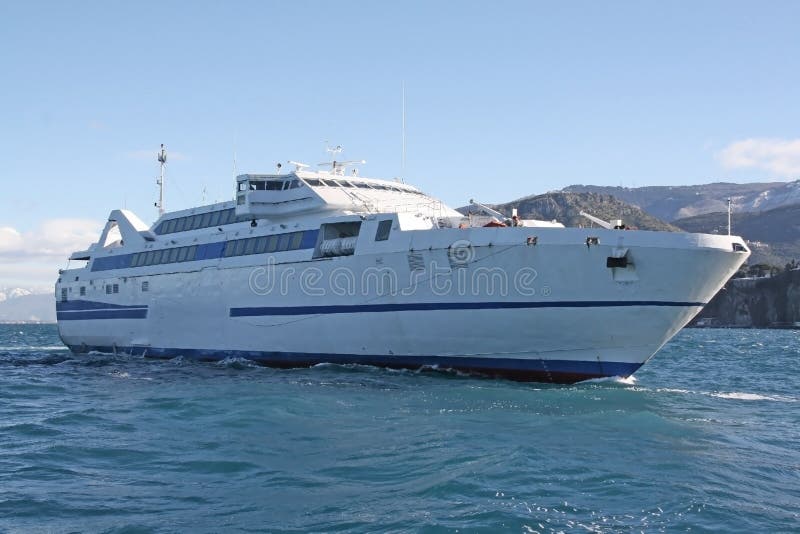 Veerboot aan Capri stock foto Veerboot aan Capri stock foto