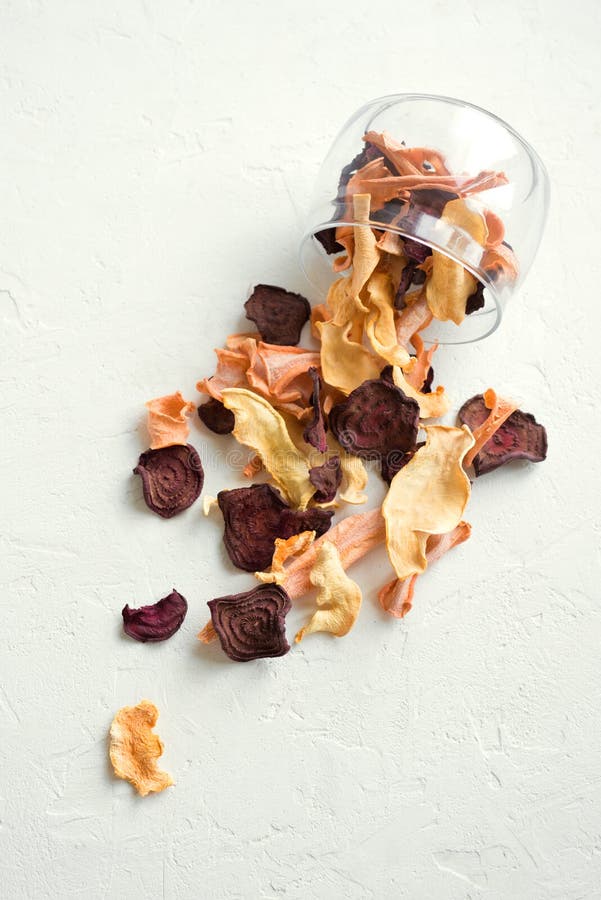 Vegetable dehydrated chips stock image. Image of delicious 125154441