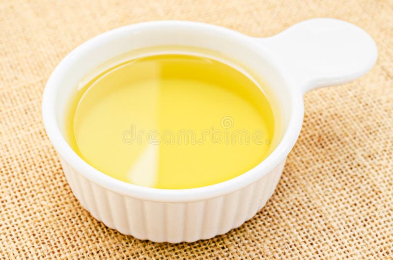 Vegetable Oil In White Cup Stock Photo Image Of Kitchen Sunflower comparing-oils-olive-coconut-canola-and-vegetable-oil