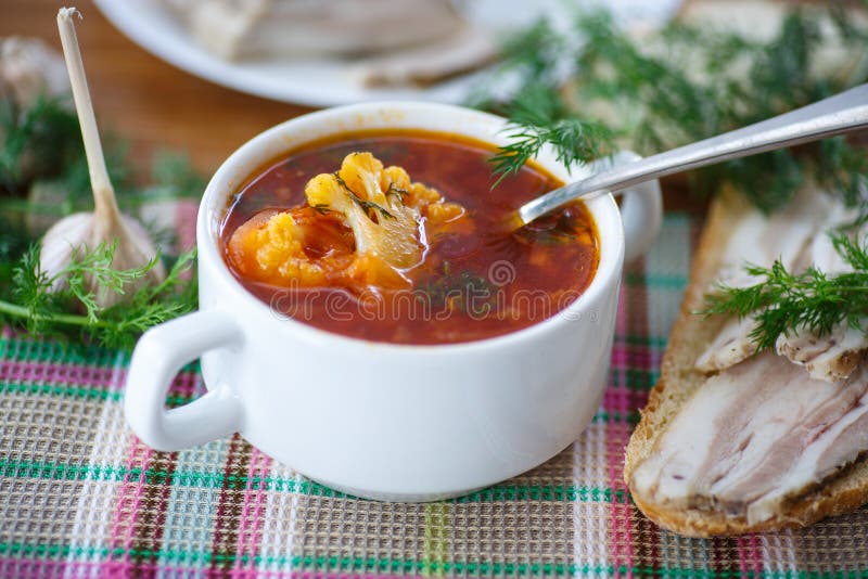 Vegetable soup with cauliflower and beets