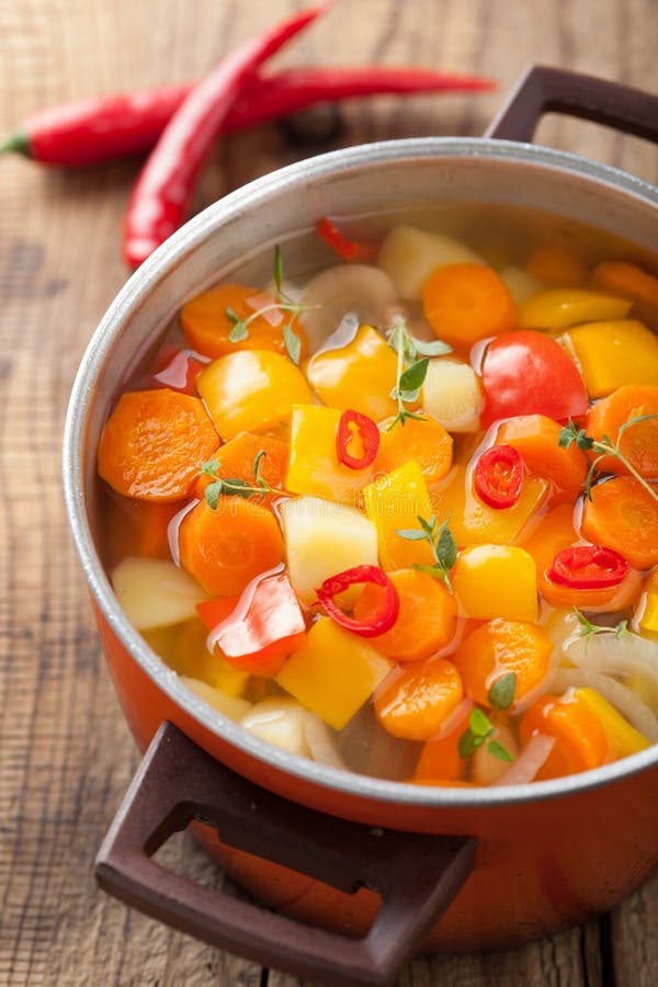 Vegetable soup in pot stock photo. Image of fresh, appetizer 27913946
