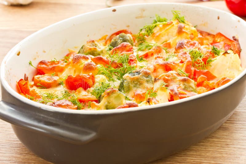 Vegetables baked with cheese