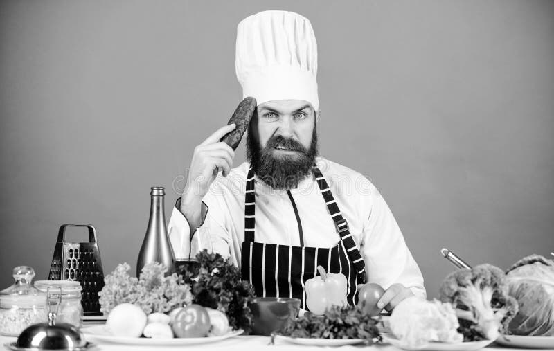 Vegetarische koffie van de Hipster de belangrijkste chef-kok Vegetarisch receptenconcept Kies vegetarische levensstijl De greep v stock foto's Vegetarische koffie van de Hipster de belangrijkste chef-kok Vegetarisch receptenconcept Kies vegetarische levensstijl De greep v stock foto's